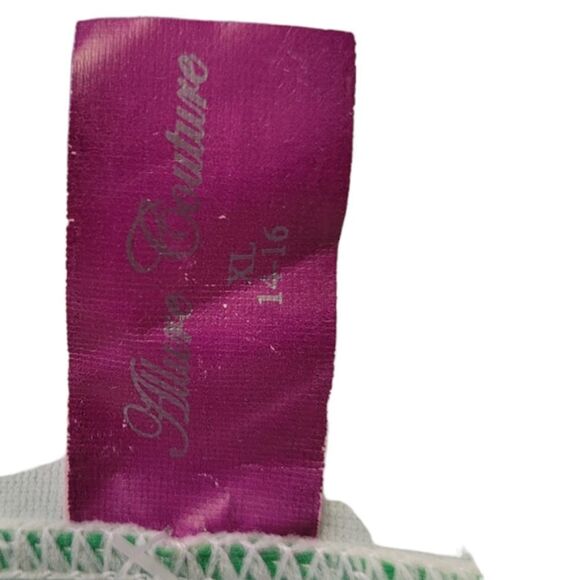 Allure Couture bikini bottom - Picture 5 of 10